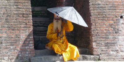 Dean Murray Cycling on the  tour with redspokes